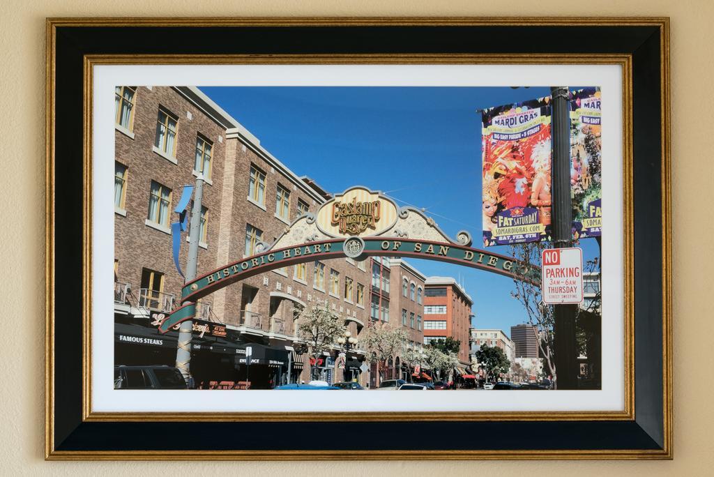 Gaslamp Plaza Suites San Diego Bagian luar foto